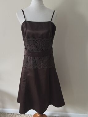 Xscape Classic Brown Lace-Accent Spaghetti Strap Dress Brand New